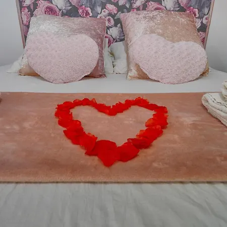 La Vie En Rose / Jacuzzi Apartment Montgeron
